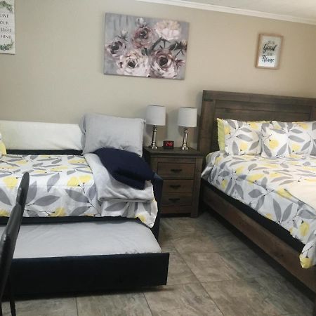 Just Like Being At Home- Newly Renovated Unit North Troy Exteriér fotografie