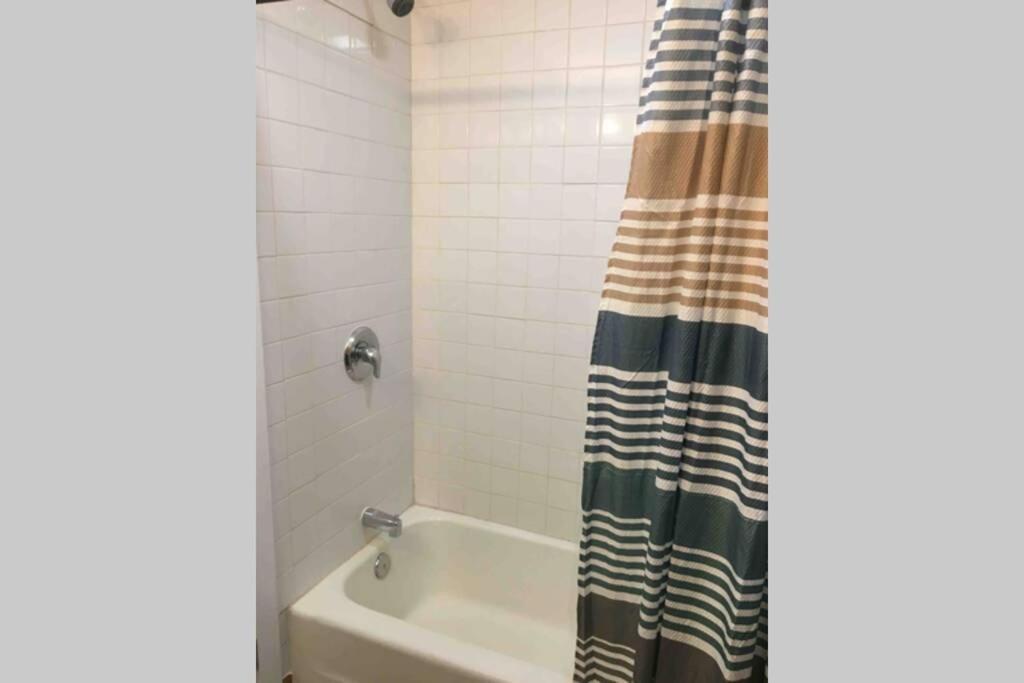 Just Like Being At Home- Newly Renovated Unit North Troy Exteriér fotografie