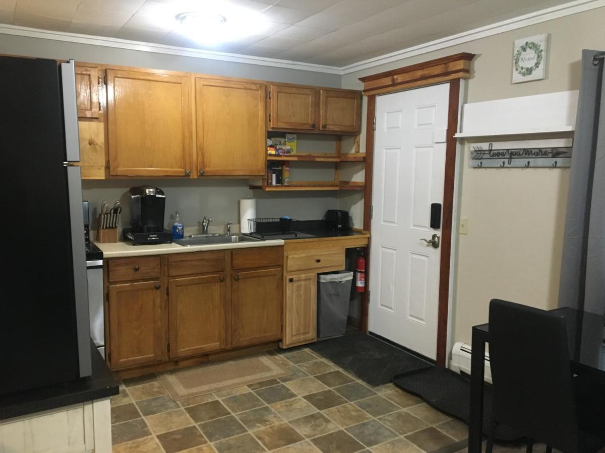 Just Like Being At Home- Newly Renovated Unit North Troy Exteriér fotografie